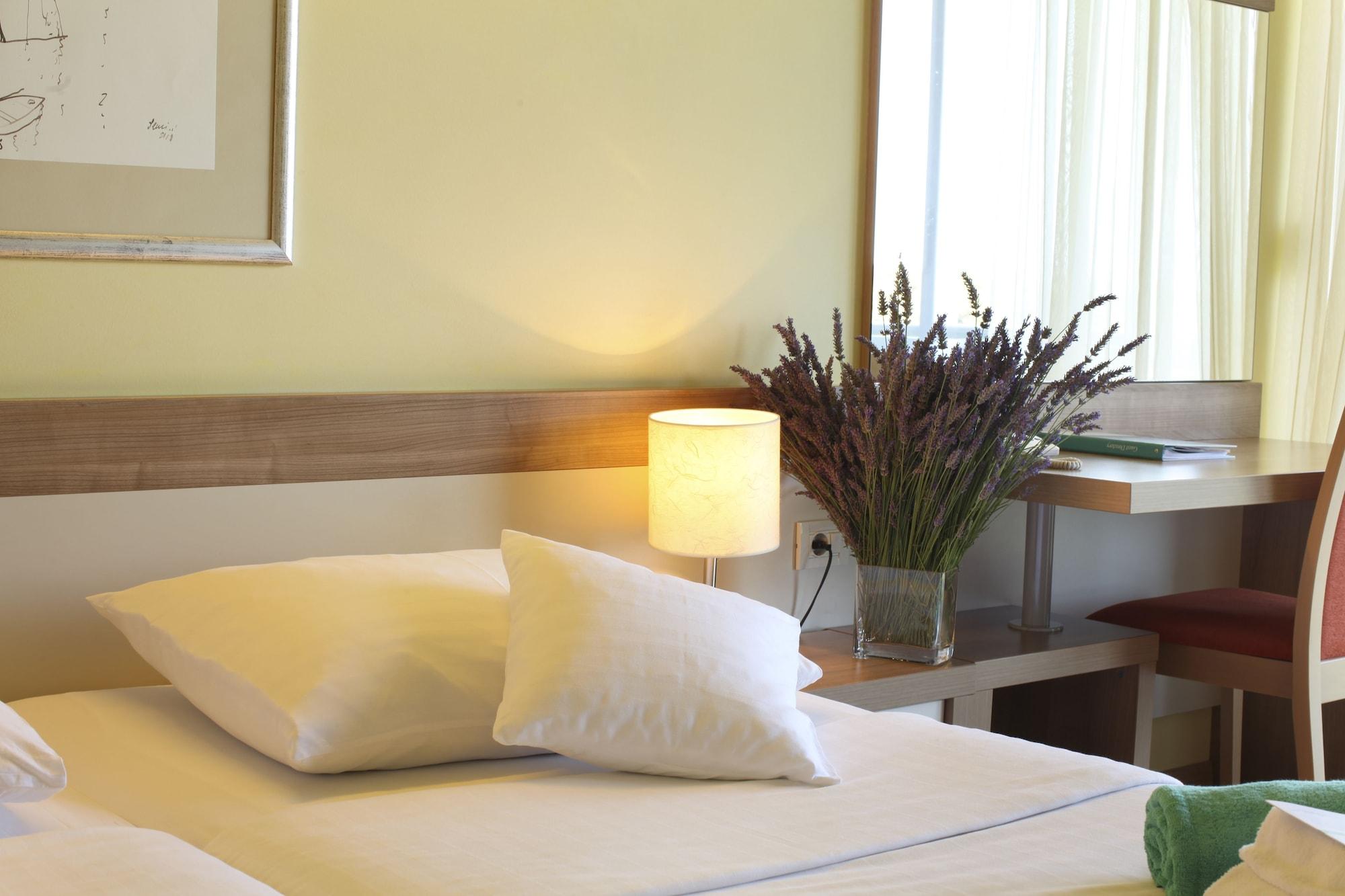 Hotel Aurora Mali Losinj Ngoại thất bức ảnh